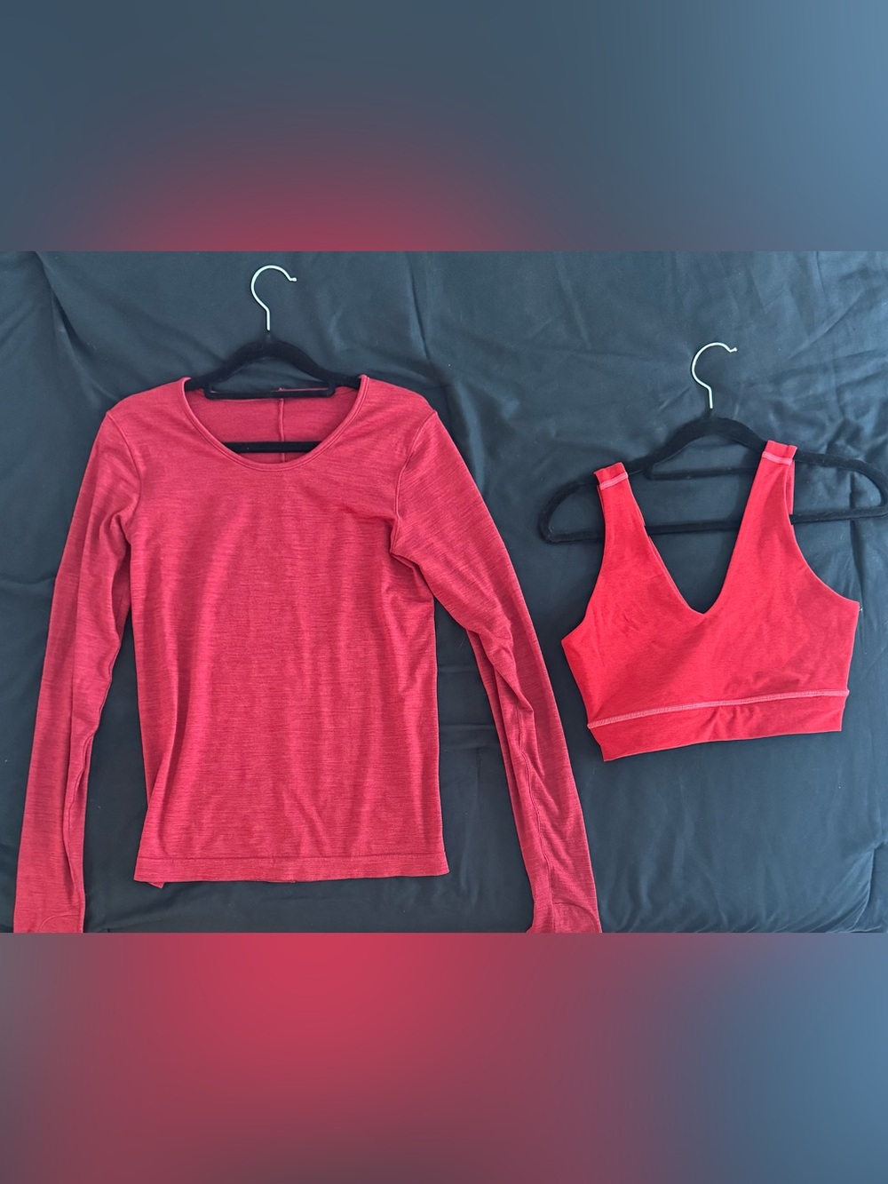Beyond Yoga Spacedye Ruby Red Sports Bra + Featherweight Top Active Set NWOT